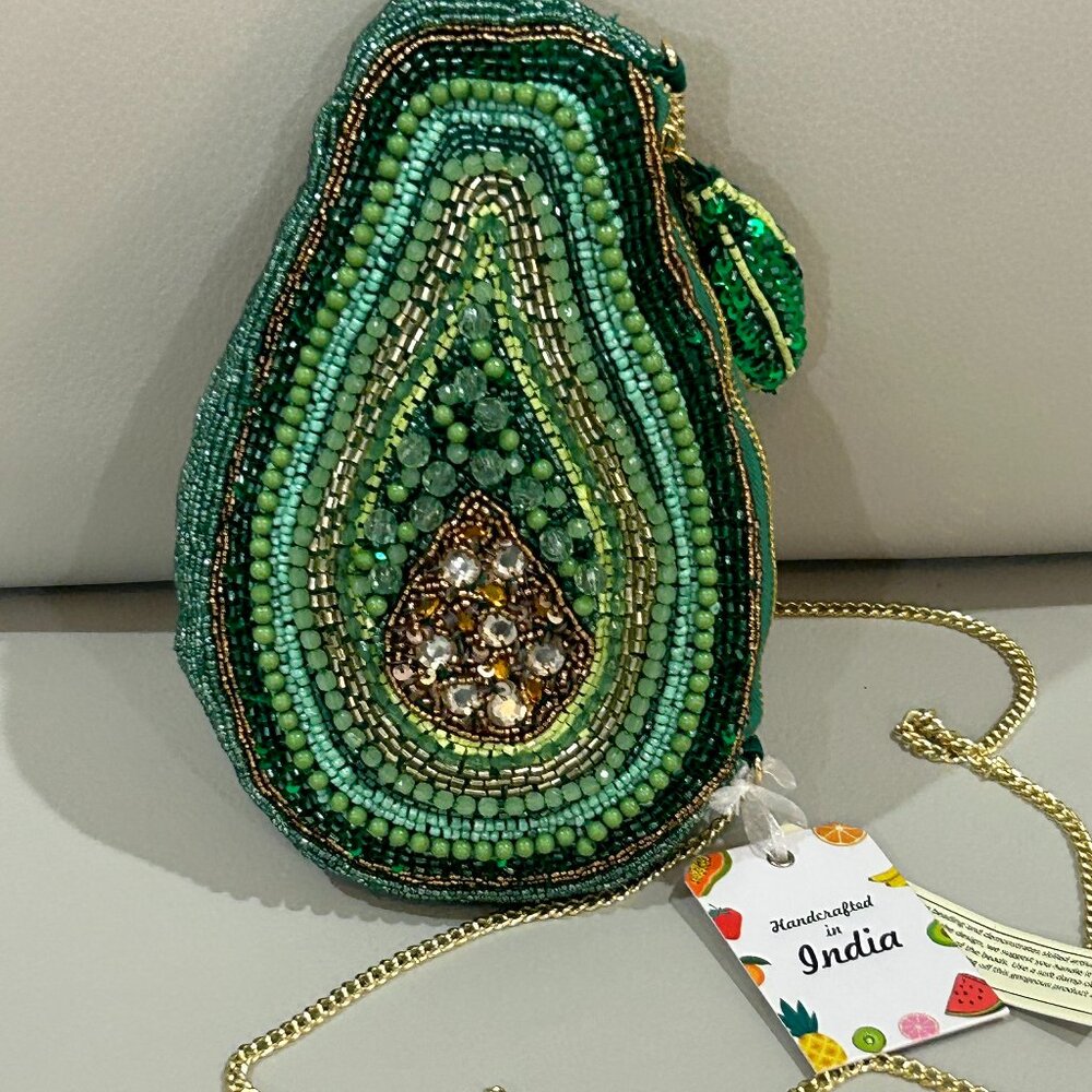 Avocado Beaded and Jeweled Bag Handcrafted in India Crossbody Clutch NWT - Picture 1 of 7